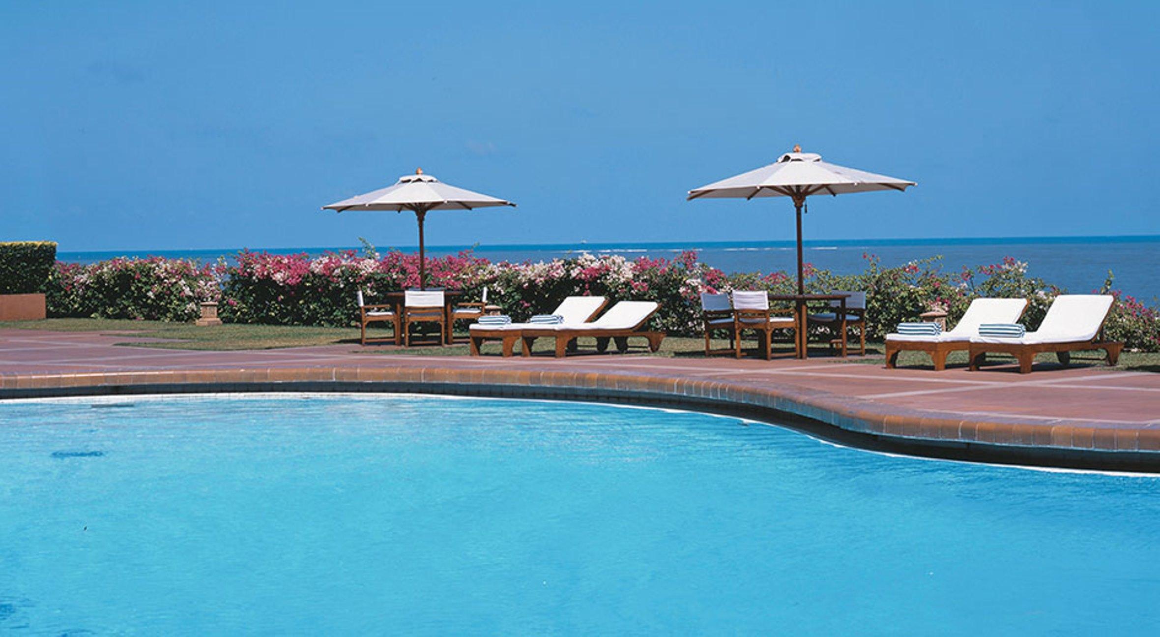 Trident Nariman Point Hotel Mumbai Exterior foto Pool at the Four Seasons Resort
